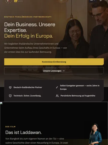 ThaiKickStarter Europe Dreisprachige Agenturplattform mit scrollgesteuertem Film – Projektüberblick (Tablet)